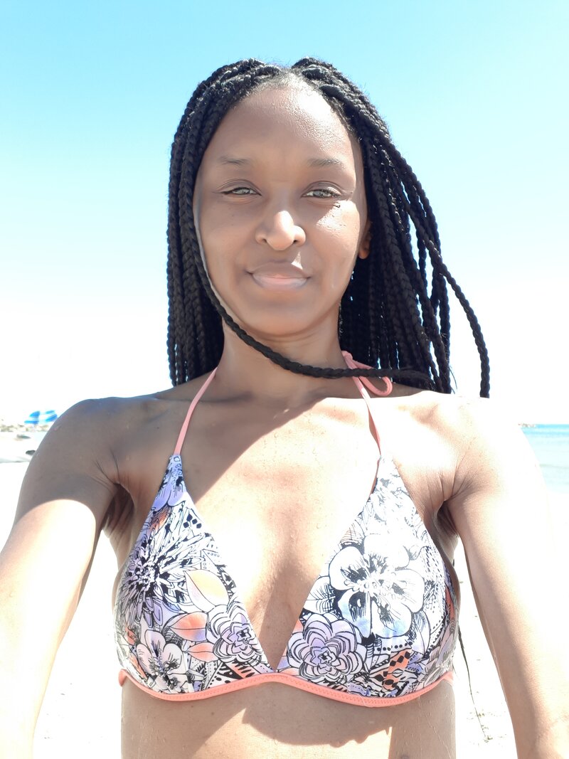 Christelle KEDI | Thérapeute holistique en bien-être africain — Naturopathie | Spiritualité | Bien -être africains