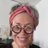 Les Yeux dans les Mains Adelina — Massage bien-être